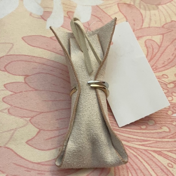 NWT Loft mixed metal dome rings, size 7. - Picture 4 of 4